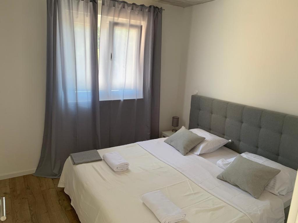 Twenty-Punat Apartments Zewnętrze zdjęcie